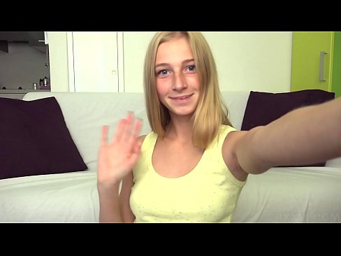 ❤️ Cuando estoy aburrida me masturbo perezosamente mi coño rosa ❤❌ Super sexo en es.123sex.ru ❌️